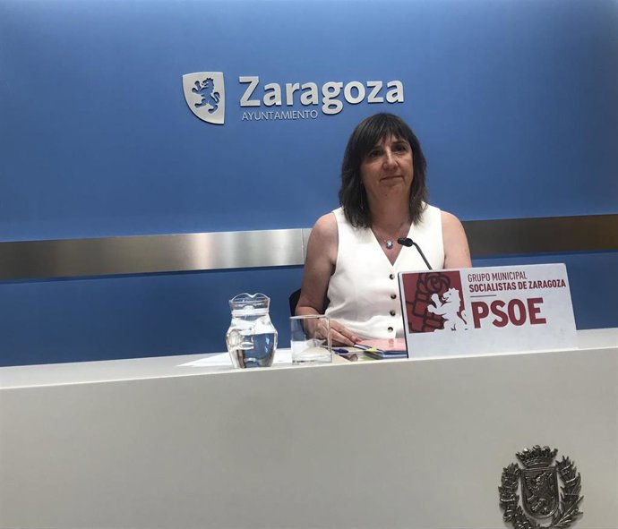 La portavoz del grupo municipal del PSOE en el Ayuntamiento de Zaragoza, Lola Ranera