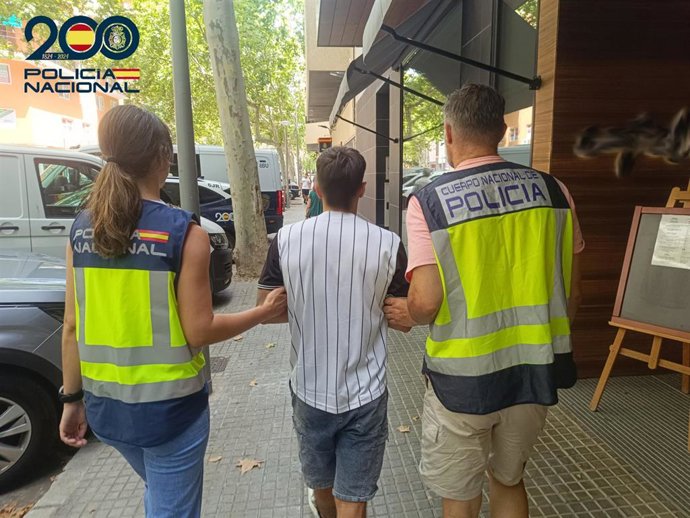 Detención del presunto autor de delitos contra el tráfico de drogas