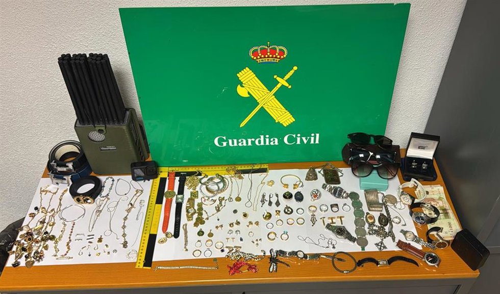 Objetos incautados a los tres detenidos por robos en Mallorca