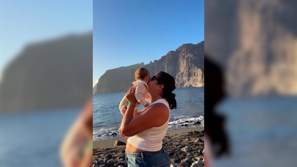 Anabel Pantoja cumple 49 años entre amigos y familiares