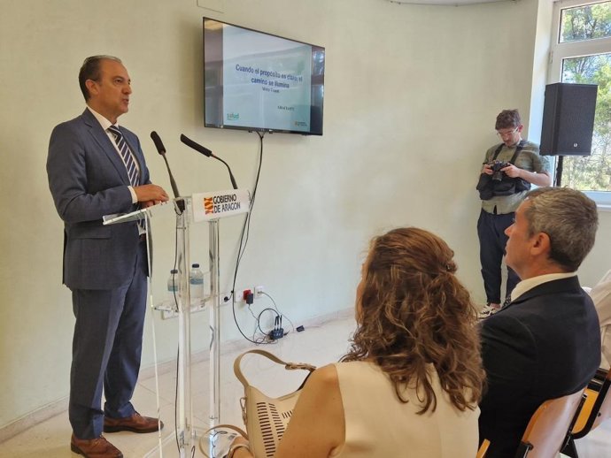 El consejero de Sanidad, José Luis Bancalero.