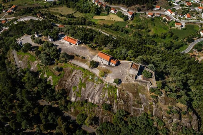 Castelo de Lanhoso