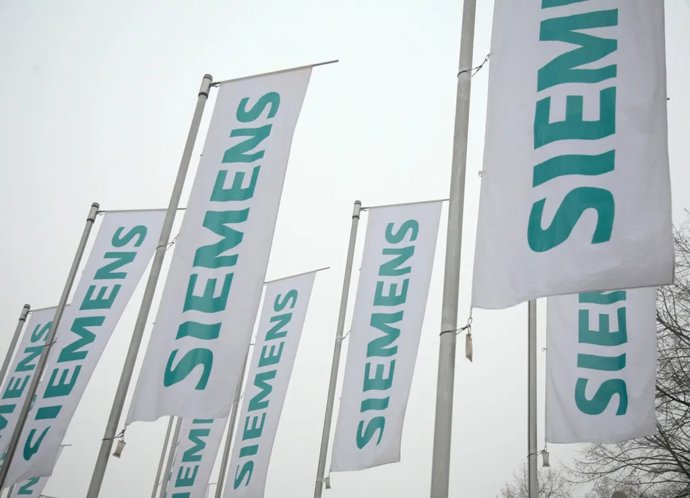 Siemens se une a Forética para reforzar su objetivo de acelerar la transición verde en España