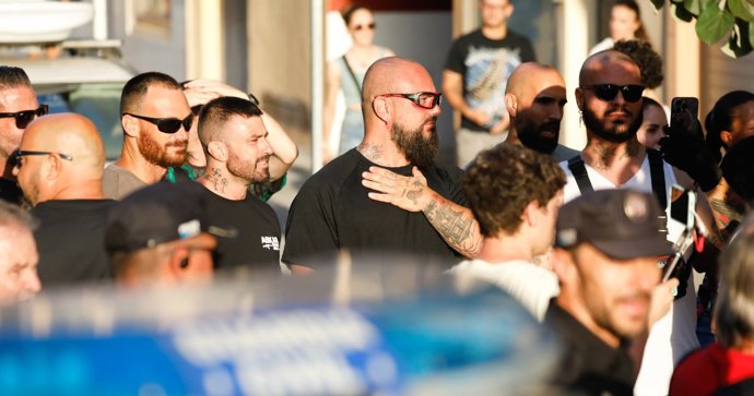 Concentración en Torre Pacheco por el hombre agredido la semana pasada