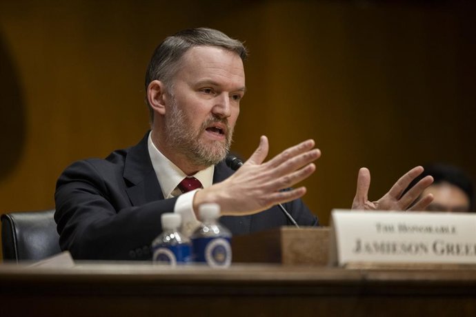 Archivo - Arquivo - 8 de abril de 2025, Washington, Dc, Estados Unidos: O representante comercial dos Estados Unidos, Jamieson Greer, depõe na audiência do Comitê de Finanças do Senado "para examinar a agenda de política comercial do presidente para 2025"