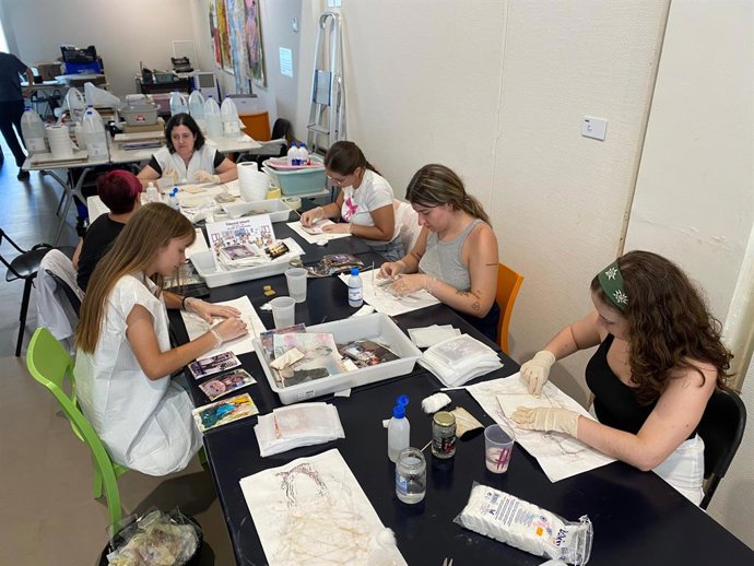 Laboratorio Salvem les fotos de Algemesí