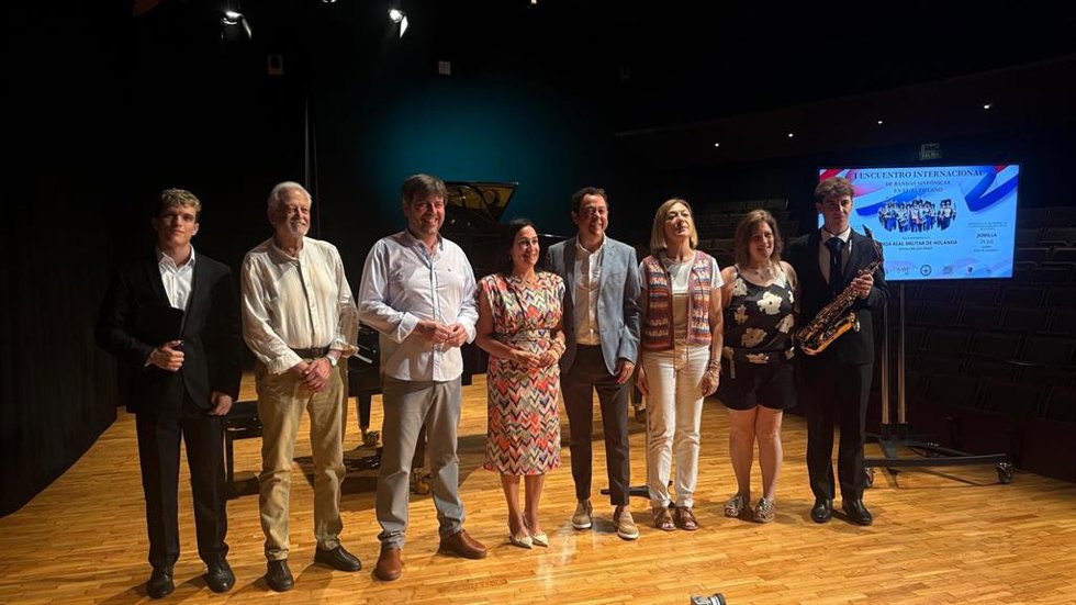 Presentación del Encuentro Internacional de Bandas Sinfónicas del Altiplano.