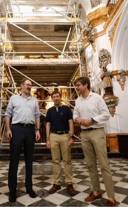 (Desde Izda.) Molina, Merlo Y Copé, En La Capilla De La Asunción Del IES Luis De Góngora.