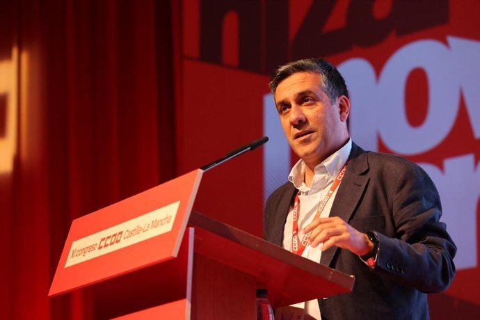 Archivo - El recién elegido secretario regional de CCOO Castilla-La Mancha, Javier Ortega.