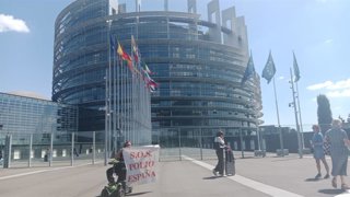 La Plataforma Niñ@s de la Polio mantiene un "esperanzador" encuentro con la Defensora del Pueblo Europeo
