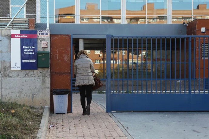 Archivo - Centro adultos Polígono, el 1 de diciembre de 2015. 