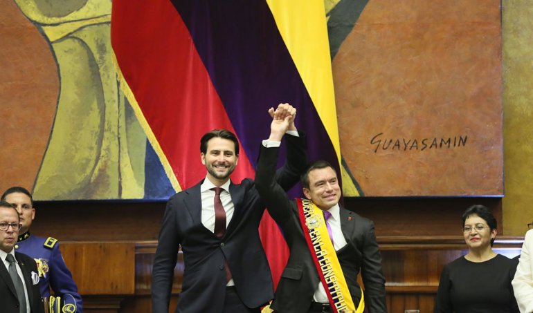 Política
