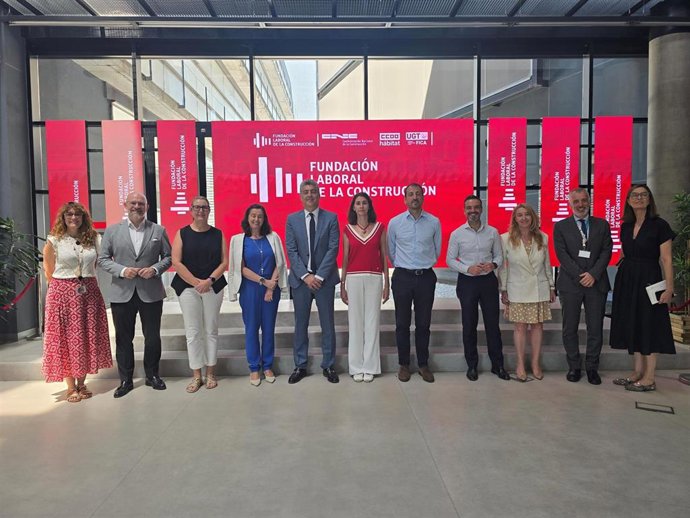 La Fundación Laboral de la Construcción y CaixaBank promueven la FP por la falta de mano de obra