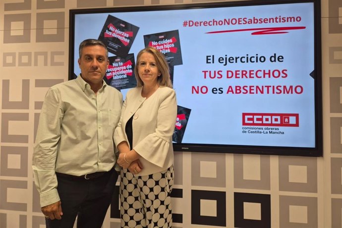 El secretario regional de CCOO en Castilla-La Mancha, Javier Ortega, y la secretaria de Diálogo Social y Salud Laboral del sindicato en la región, Raquel Payo