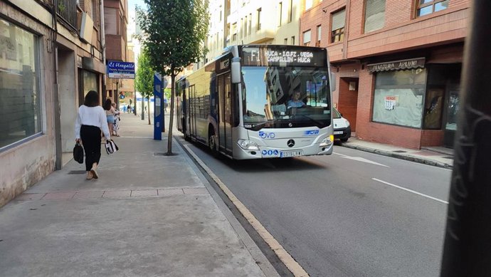 Autobús urbano de Oviedo, TUA.