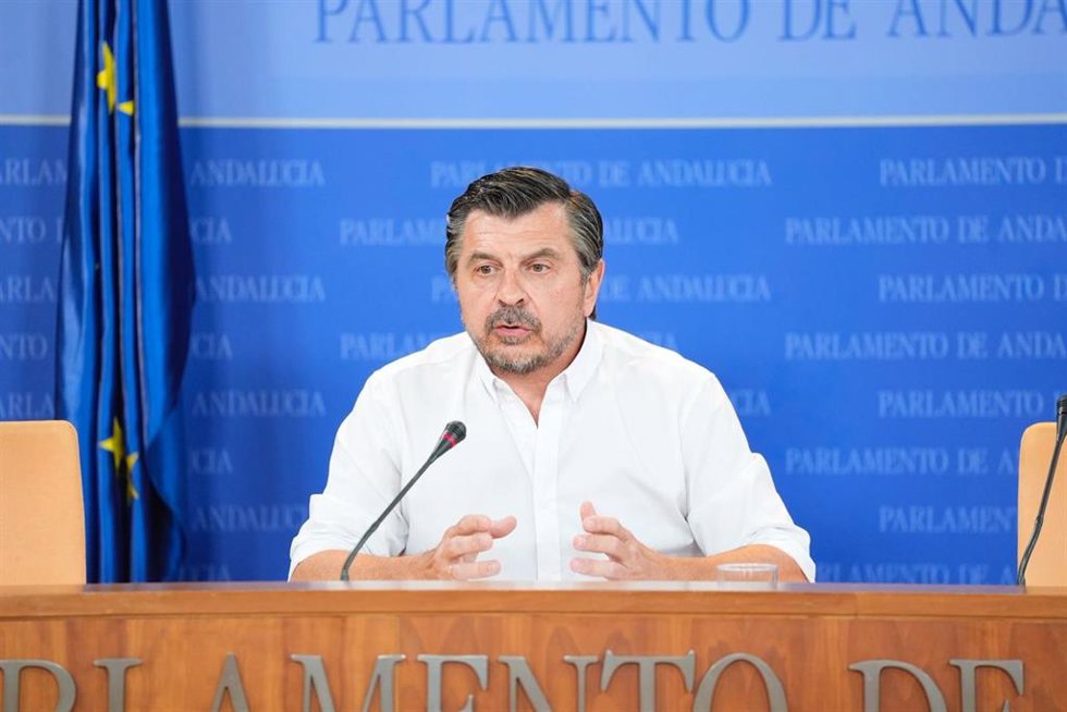El portavoz del PP-A en el Parlamento andaluz, Toni Martín, este miércoles