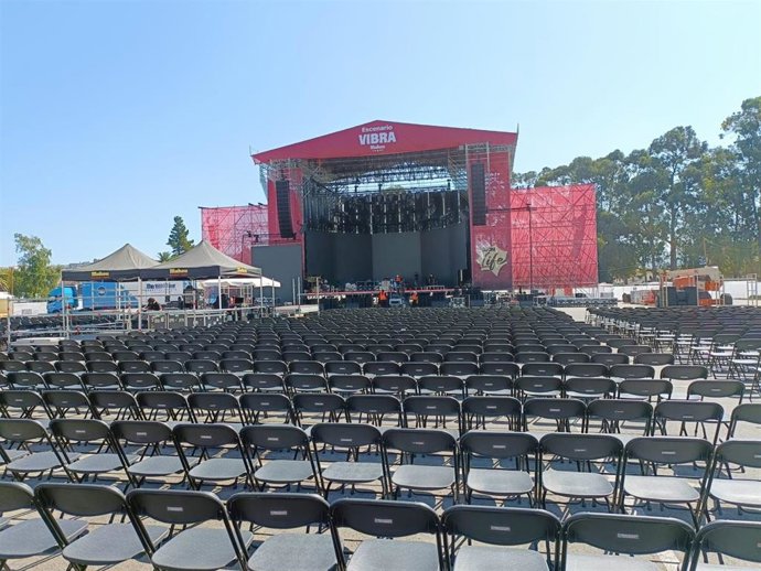 Escenario de los festivales Tsunami Xixón y Gijón Life, en el parque de Hermanos Castro (Gijón).