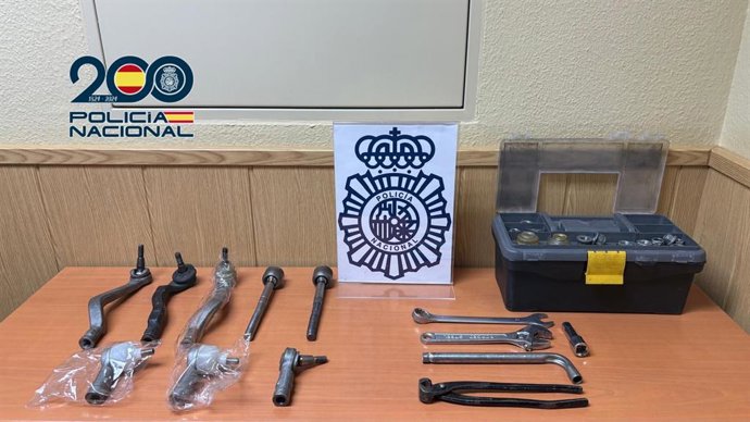 La Policía Nacional detiene a dos falsos mecánicos en Guadalajara.