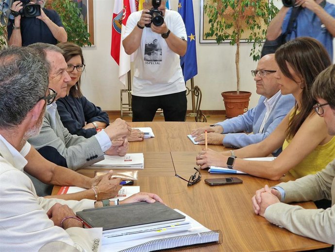 Reunión entre Abel Caballero y María Martínez Allegue.