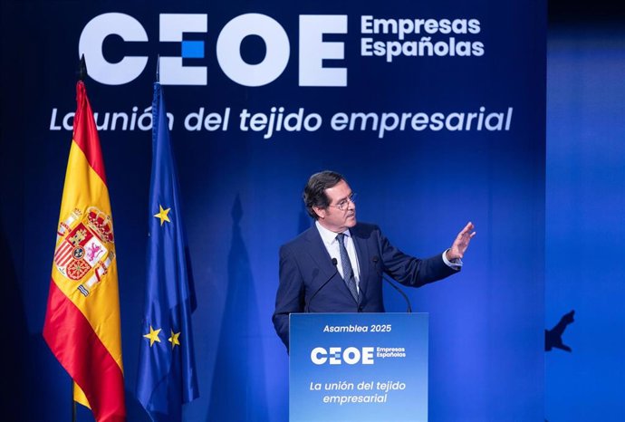 El presidente de CEOE, Antonio Garamendi,  durante la Asamblea General 2025 de la CEOE, a 16 de julio de 2025, en Madrid (España).
