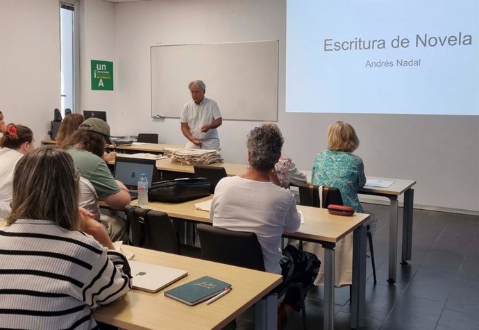 Andrés Nadal en los cursos de verano 2025 de la UNIA