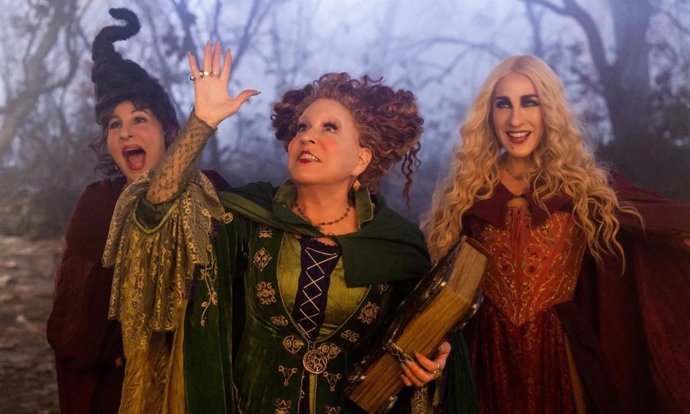 Sarah Jessica Parker actualiza el estado de El retorno de las brujas 3