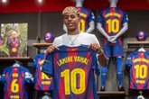 Foto: Lamine Yamal hereda el dorsal '10' del Barça