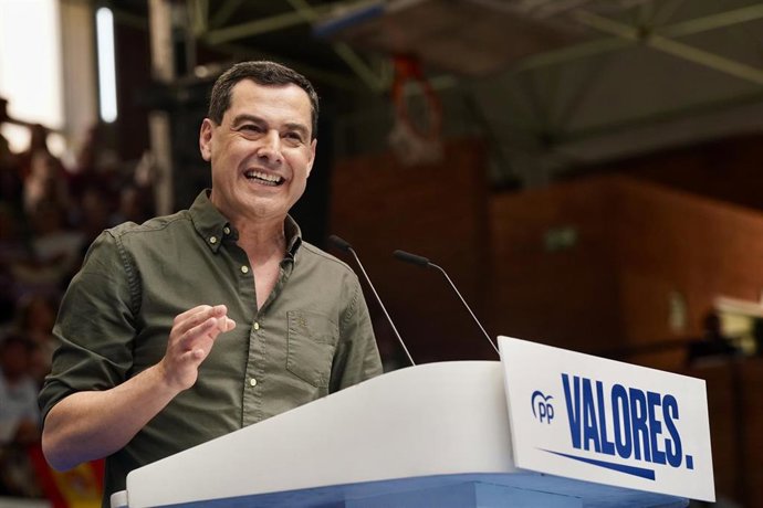 Archivo - El presidente del PP andaluz y de la Junta, Juanma Moreno (Fotografía de archivo)