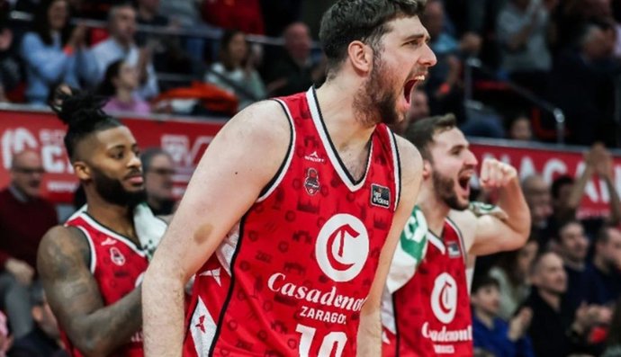 El ala-pívot Jaime Fernández , en un partido con Casademont Zaragoza.