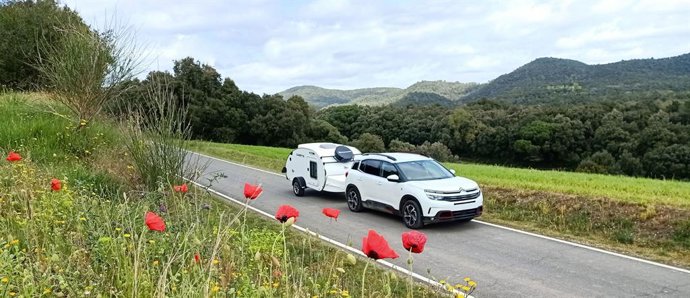 La minicaravana Caretta lo tiene todo para viajar libremente