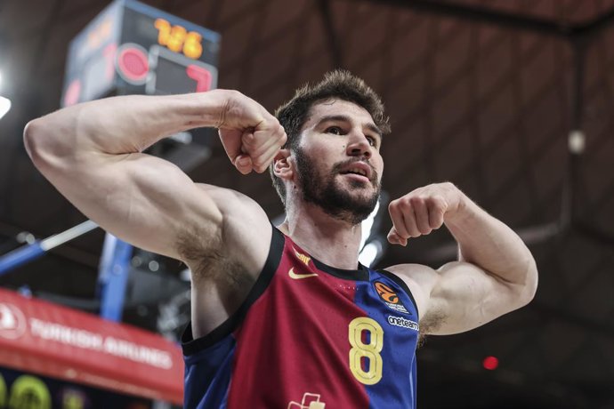 Archivo - Dario Brizuela of FC Barcelona celebrates during the Turkish Airlines Euroleague, Play Offs match 4 between FC Barcelona and AS Monaco at Palau Blaugrana on May 02, 2025 in Barcelona, Spain.
