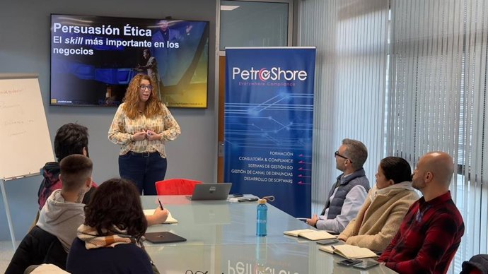 PetroShore y Aminer.