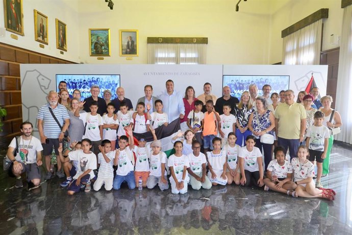 El Ayuntamiento de Zaragoza aporta a 30.000 euros al programa 'Vacaciones en paz'.