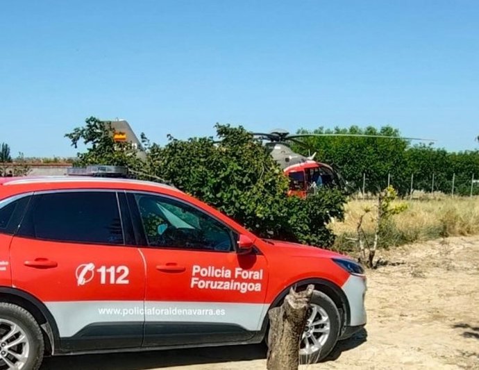La Policía Foral atiende un accidente de labranza en Villafranca.