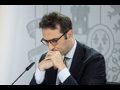 Bruselas expedienta a España por las normas que dan poder al Gobierno para frenar la OPA de BBVA a Sabadell