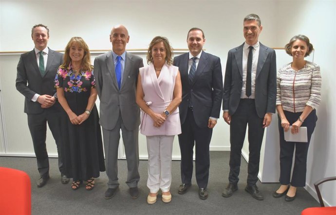 Reunión de la Junta de Andalucía con el director de Biodiversidad de la Dirección General de Medio Ambiente de la Comisión Europea, Humberto Delgado Rosa.