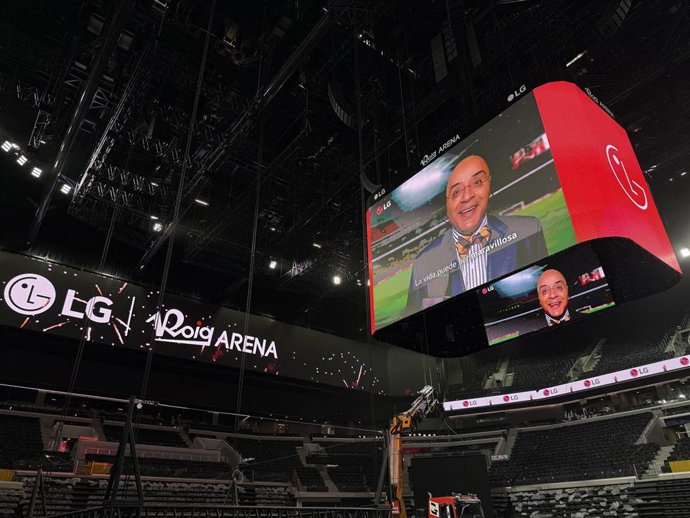 Las pantallas de LG en el nuevo Roig Arena de Valencia.