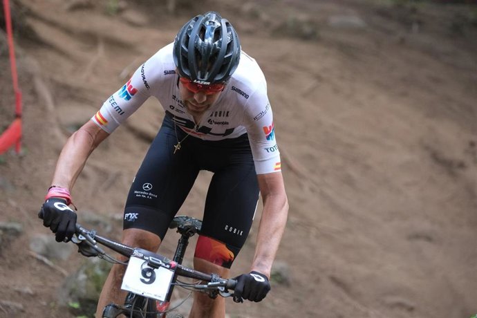 Archivo - El corredor David Valero, bronce en Tokyo 2020, encabezará al equipo español en el Europeo de bici de montaña en Portugal. 
