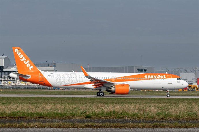 Archivo - Ndp Airbus Y Easyjet.