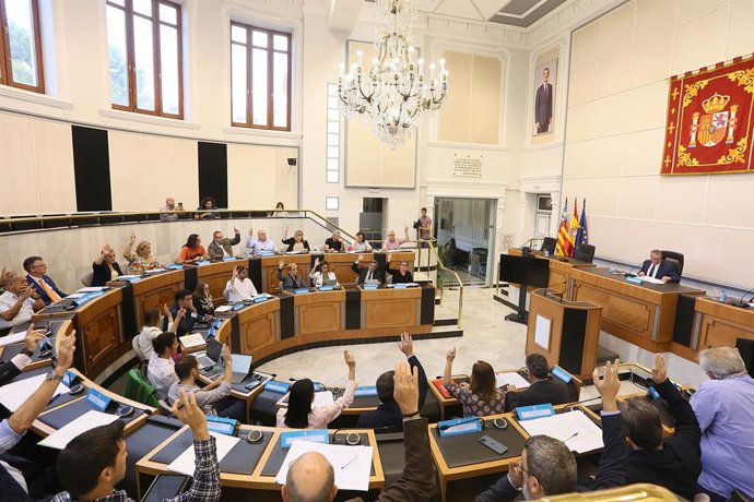 Archivo - Arxiu - Imatge d'arxiu del consell econòmic i social de la Diputació