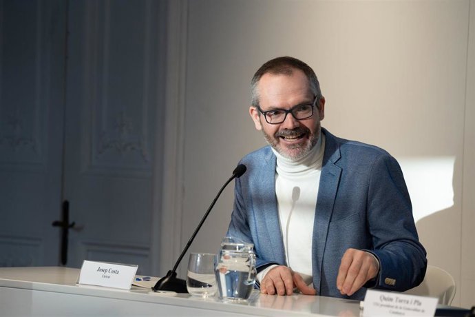 Archivo - El exvicepresidente primero del Parlament, Josep Costa, ofrece una rueda de prensa sobre espionaje político con Pegasus, en el Col·legi de Periodistes de Catalunya, a 6 de febrero de 2025, en Barcelona, Catalunya (España). 