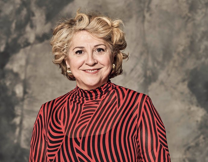 La Academia de Cine entrega este reconocimiento creado para reconocer a los productores y productoras que asumen riesgos en el desarrollo creativo de su oficio, apostando por la internacionalización del cine español.