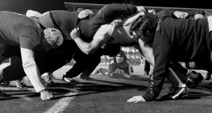 El juego exige coordinación, disciplina, generosidad táctica