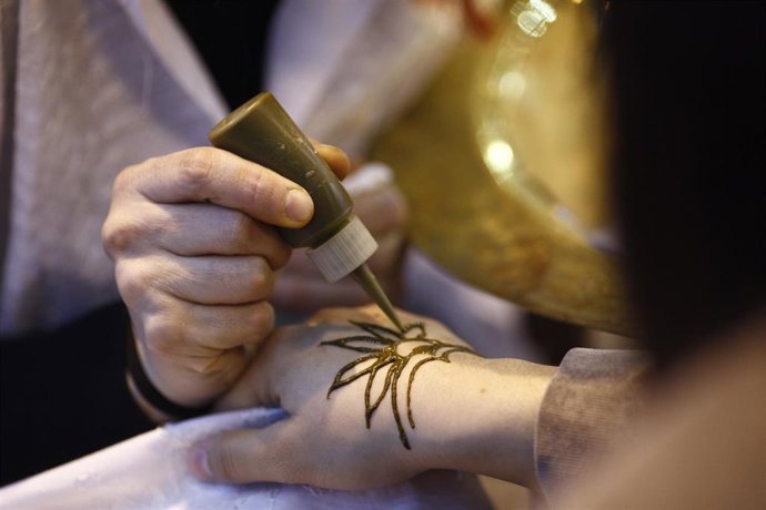 Archivo - Tatuaje de henna.