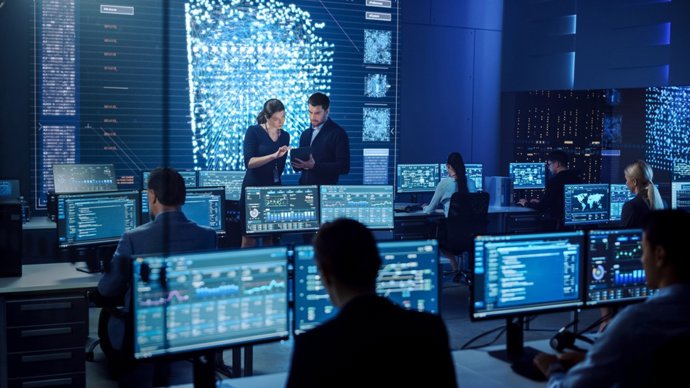 España aprueba la primera Especificación UNE sobre espacios de datos para impulsar la economía del dato.