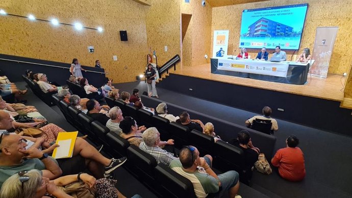 El Ayuntamiento de Salamanca sortea la nueva promoción de 48 viviendas protegidas de alquiler en la capital.