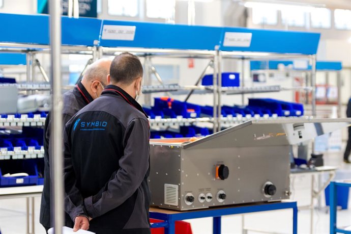 Archivo - Michelin y Forvia, preocupadas por retirada de Stellantis en el programa de pilas hidrógeno.