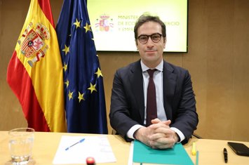El ministro de Economía, Comercio y Empresa, Carlos Cuerpo