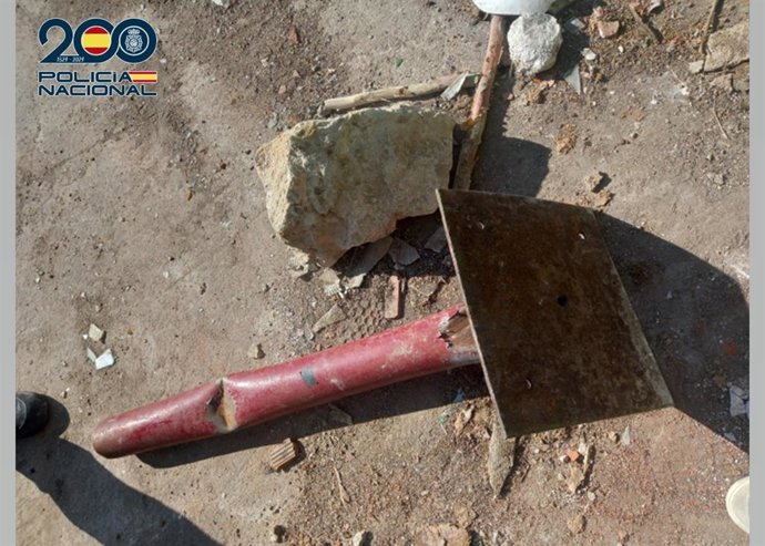Detenido en Salamanca tras romper con una piedra la puerta de una nave en la que se introdujo para robar.
