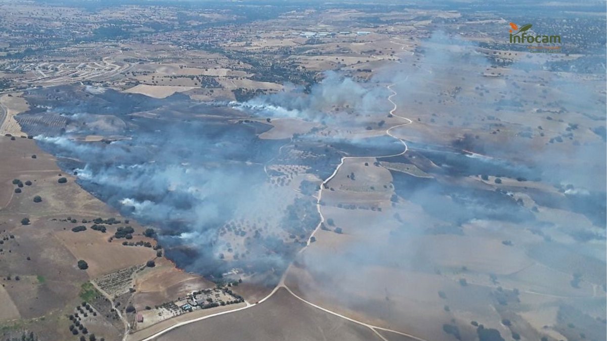 Asciende a Nivel 1 un incendio forestal originado en Méntrida